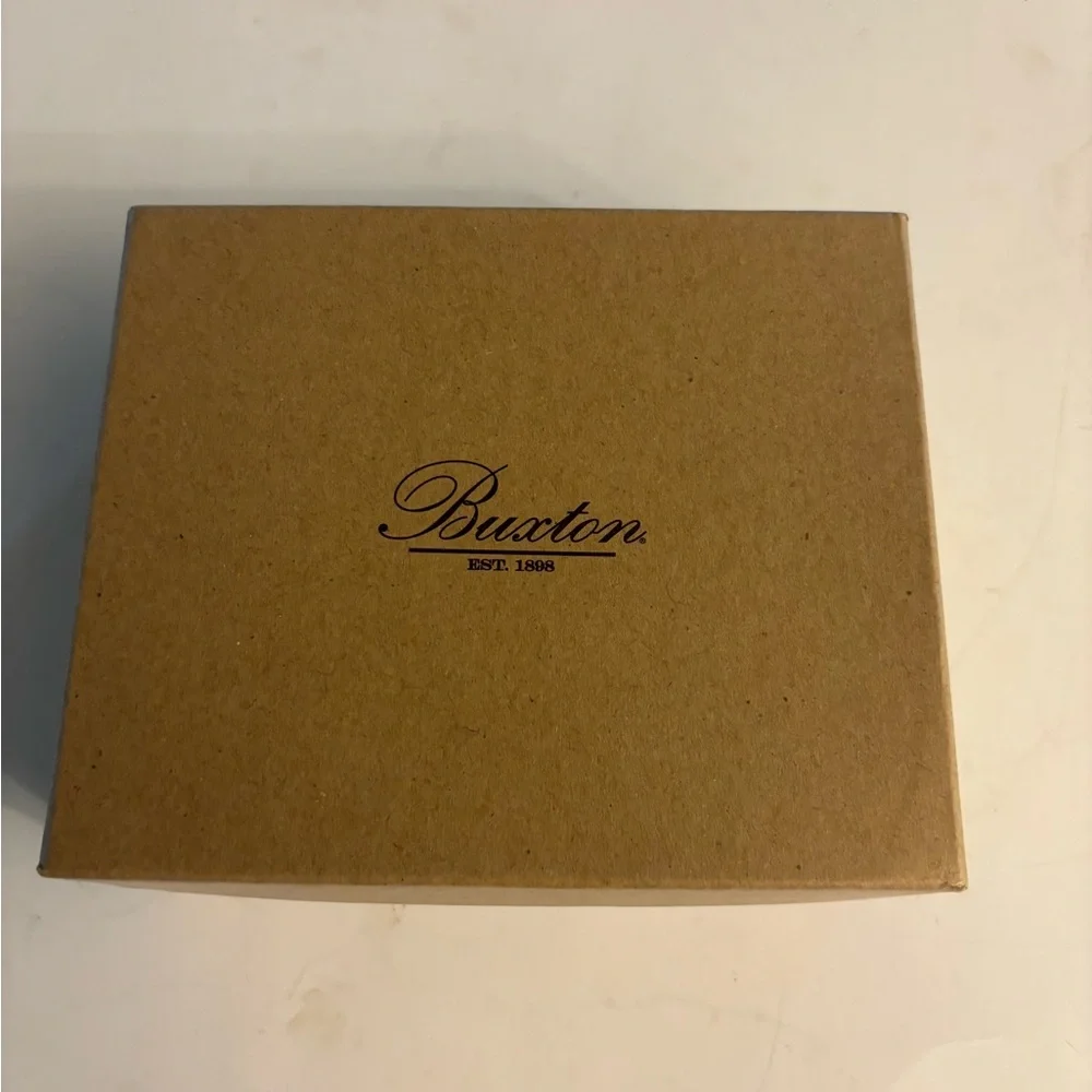 Pink Buxton Women's Wallet NWOT - Picture 9 of 9